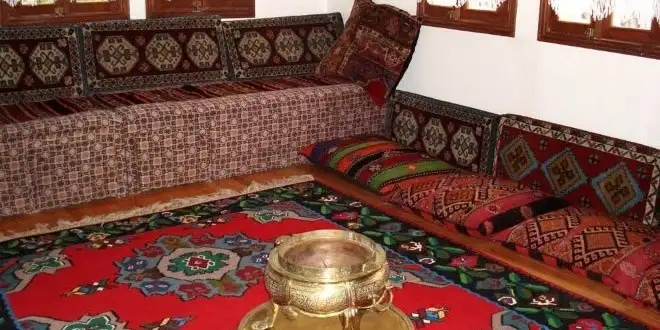Şark-Köşesi-Dekorasyonu-660x330.webp