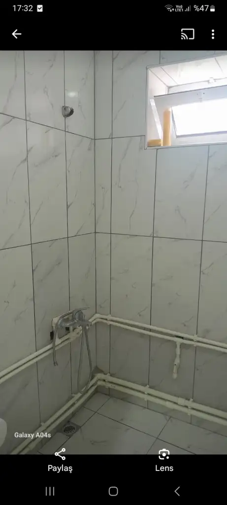 Screenshot_20250406_173228_Photos.webp