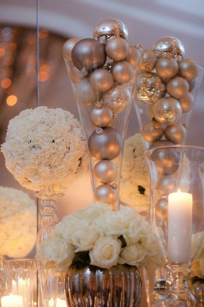 silver-winter-wedding-decoration02.jpg