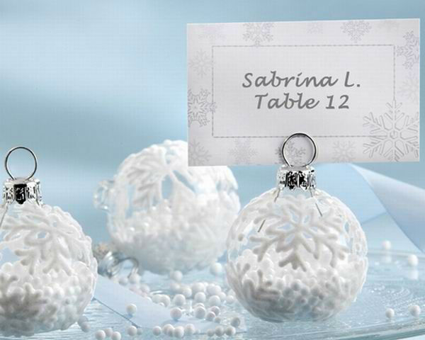 silver-winter-wedding-decoration08.jpg