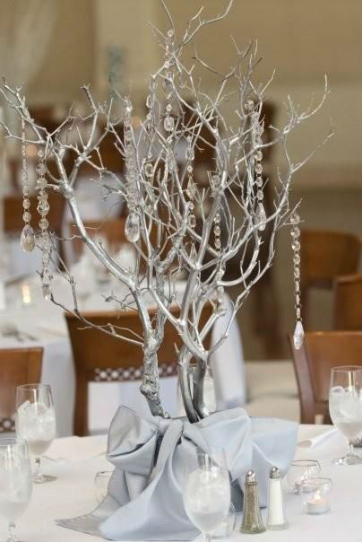 silver-winter-wedding-decoration28.jpg