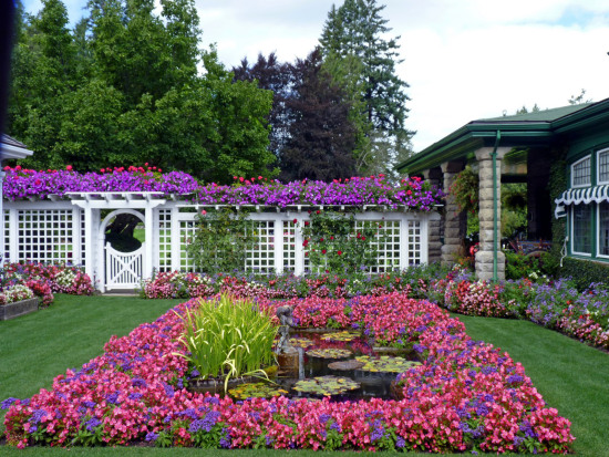 the-butchart-gardens-vancouver-island-british-columbia-canada-7.jpg