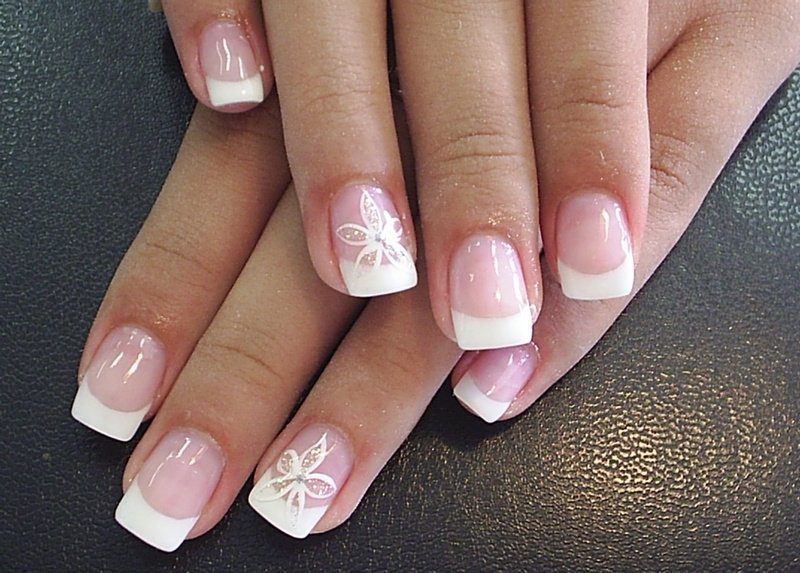 Tipos-de-uñas-decoradas-otoño-invierno-2014-2015-manicura-francesa.jpg