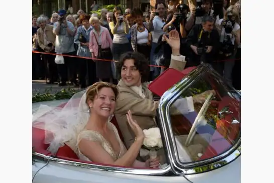 trudeau_weddingcar.jpeg.size.xxlarge.letterbox.webp