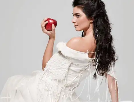 tuba_buyukustun_fotograflari.webp