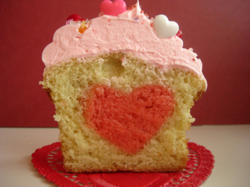 Valentine-Love-Cup-Cake-HD-Wallpapers-5.jpg