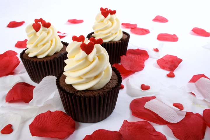 Valentines-Cupcakes-About-Love.jpg