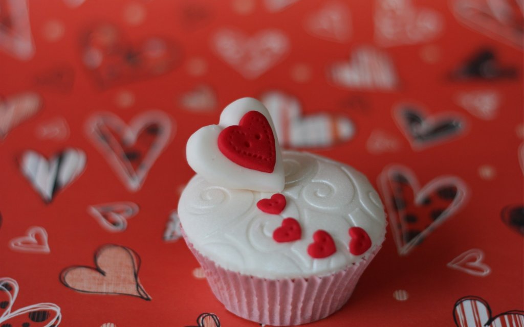 valentines-day-cakes-cupcakes-mumbai-4.jpg