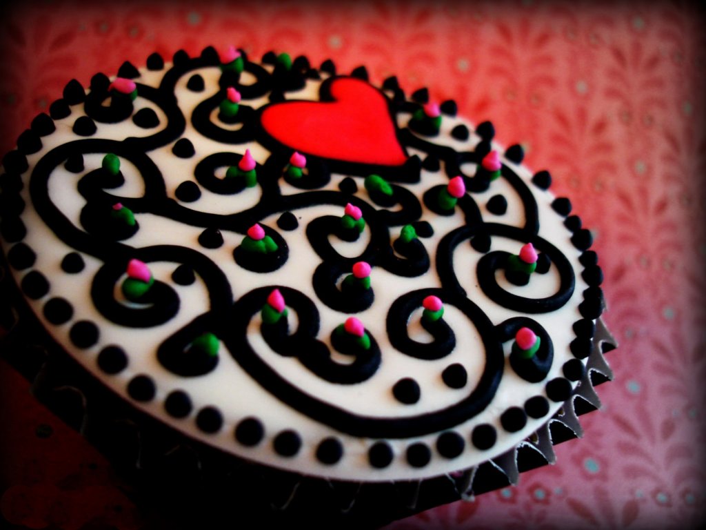 valentines-day-cakes-cupcakes-mumbai-6.jpg