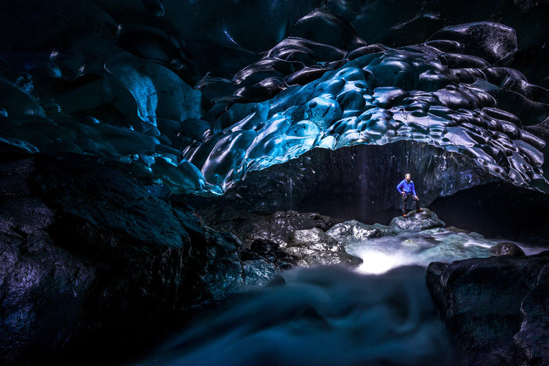 vatnajökull-glacier-ice-cave (1).jpg