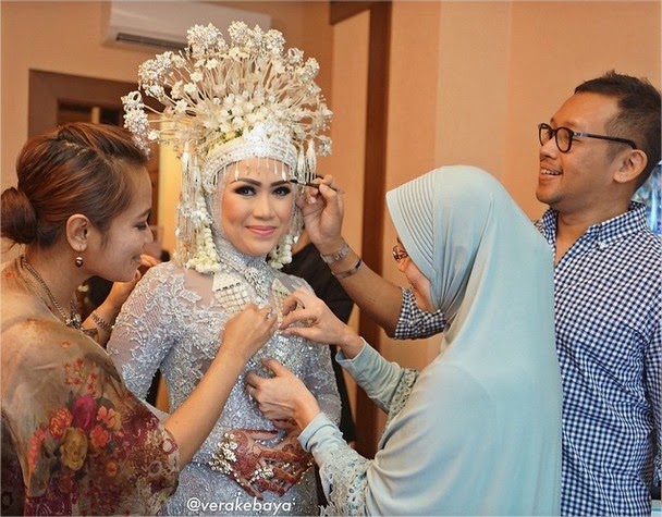 vera kebaya wedding.jpg