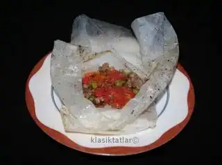 $Ka_t_kebap_tabakta.webp