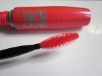 $Maybelline-One-By-One-Volum-Express-brush.jpg