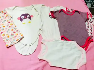 mothercare body 6 ürün 20 tl.webp