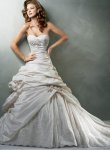 $Wedding-Dress-hs-1224.jpg