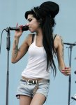 $amy-winehouse-8.jpg