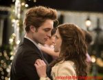 $3715844_c0a563d8-5f01-481c-bd78-a695c31fb097-edward-cullen-robert-pattinson-bella-swan-kristen-s.jpg