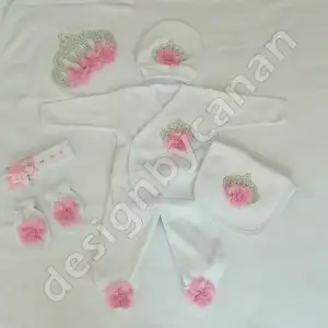 TAŞ TAÇLI TAKIM.webp