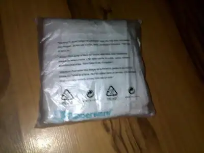 $10092011856.webp