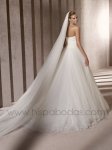 $1072-modelo-barbate-nueva-coleccion-vestidos-de-novia-pronov_02_wm.jpg