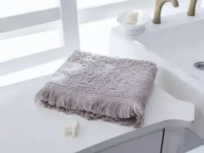 M023513_large.webp