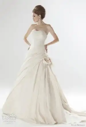 $2011colorweddingdresses.webp