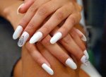 $artificial-nail-designs-7.jpg