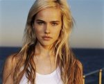 $isabel-lucas-5.jpg