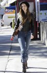 $IsabelLucas_Out_&_About_Los_Feliz_120110_.jpg