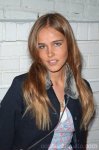 $Isabel-Lucas-05.jpg