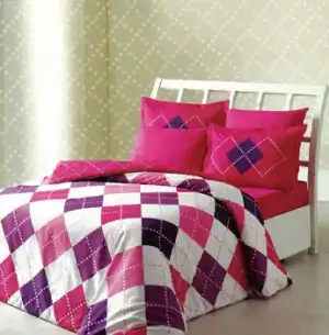 $days in colors capella pembe.webp