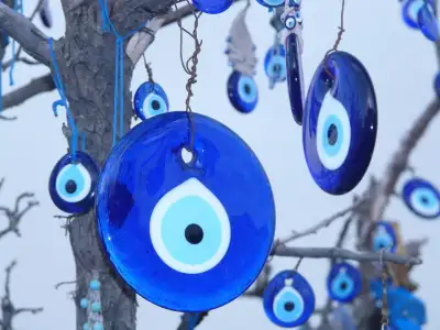 Evde şans getirdiğine inanılan objelerin kullanımı