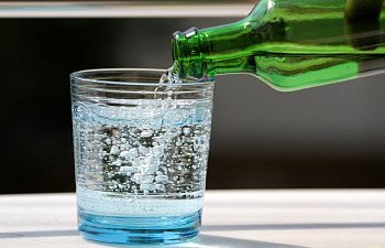 Maden suyu (soda) ile göbek ve basen eritme kürü