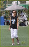 $jessica-alba-charity-kickball-game-04.jpg