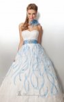 $17124-dress-by-clarissealt9.jpg