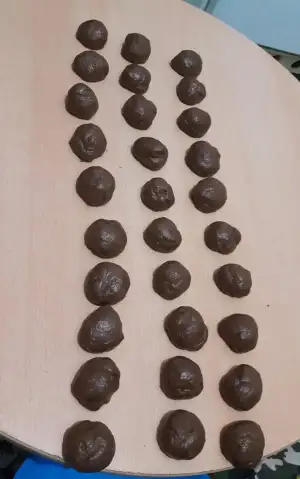 2242409