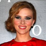 $102109-scarlett-johansson-400.jpg