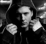 $Jensen-Ackles-resimi.jpg