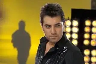 $_ALI1064.webp