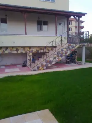 $260920112.webp