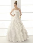 $153_morfeo_vestido-de-novia_alma-novia_2011.jpg