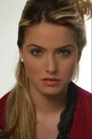 $ceyda-ates-foto-resim-1%20(8)[1].webp