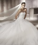 $Pronovias_2012%20(31).jpg