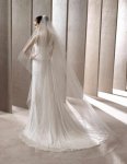 $pronovias-2012-duvak-modelleri-8.jpg