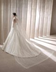 $pronovias-2012-duvak-modelleri-22.jpg