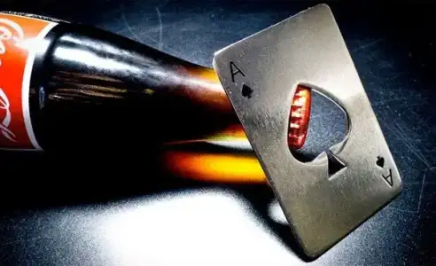 $ace_of_spades_bottle_opener_iskambil_acacak-10565_600_366.webp