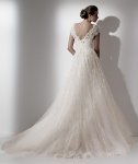 $eliebyeliesaab2012bridalcollection21.jpg