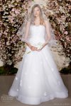 $oscar-de-la-renta-bridal-collection-2012.jpg