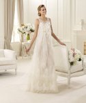 $Pronovias-2013-yaz-gelinnlik-modelleri-guinea_a1-550x652.jpg