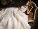 $lazaro-bridal-organza-wave-ball-gown-lace-jeweled-ribbon-belt-natural-waist-circular-skirt-chape.jpg